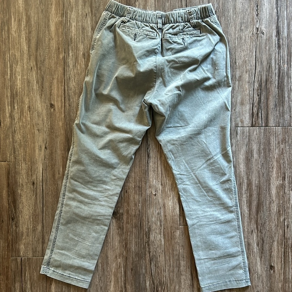 Old Navy work jogger - Picture 4 of 5